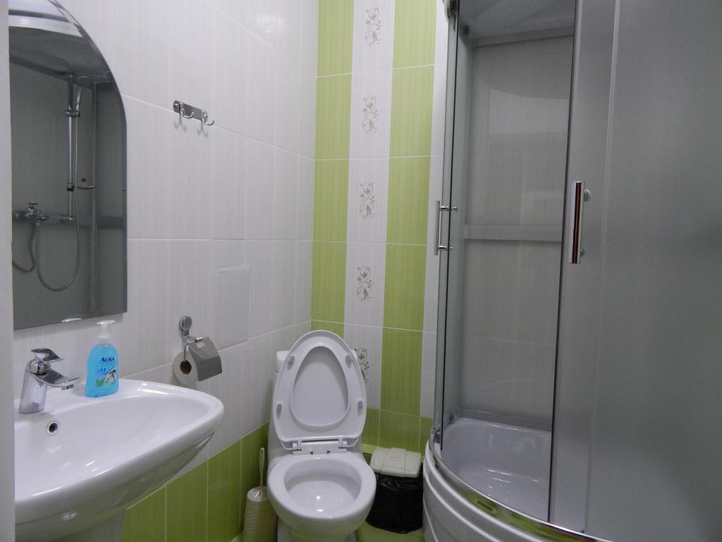 Sky House Astana 호텔 객실 사진