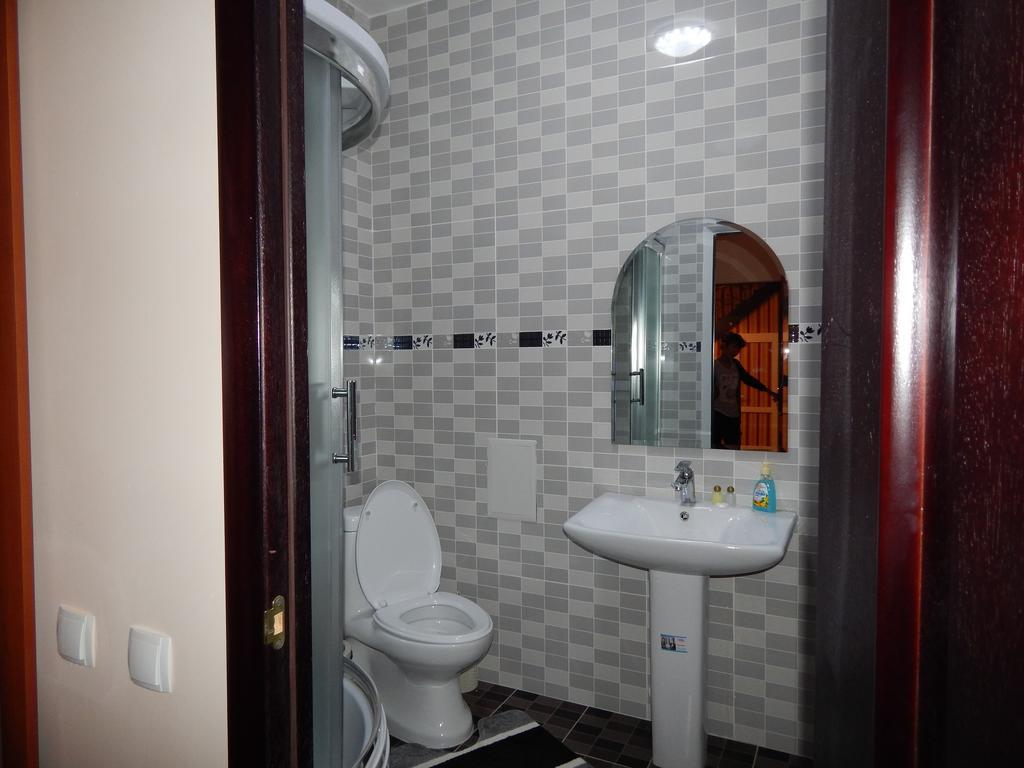 Sky House Astana 호텔 객실 사진